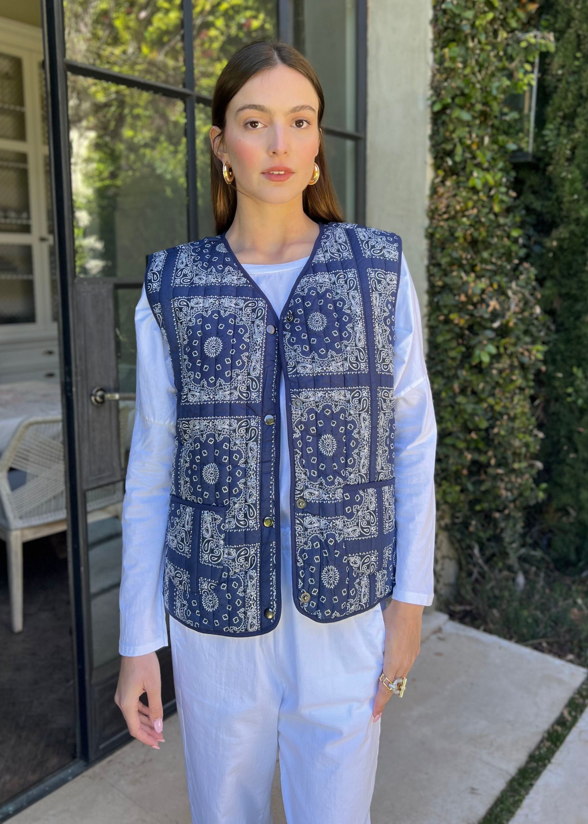 トップス Ameri 2WAY SATIN BATTEN LACE VEST Ameri（アメリ）の「2WAY SATIN BATTEN LACE VEST（ベスト